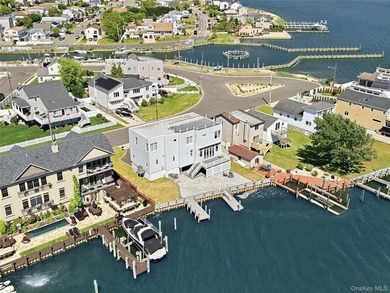 Don't miss this stunning 5-bedroom, 3-bath Waterfront - photo 42