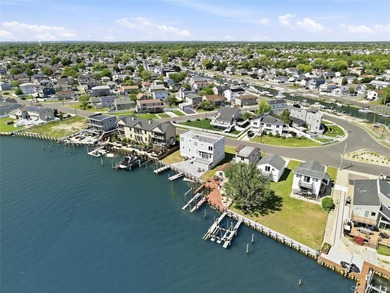 Don't miss this stunning 5-bedroom, 3-bath Waterfront - photo 43
