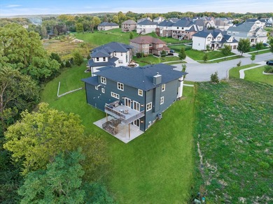 Sleek and sophisticated MODERN MASTERPIECE in one of Lemont's - photo 17