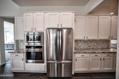 Perfectly situated on a large, private lot, this 3,194 sq ft - photo 23