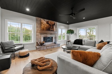 Sleek and sophisticated MODERN MASTERPIECE in one of Lemont's - photo 26