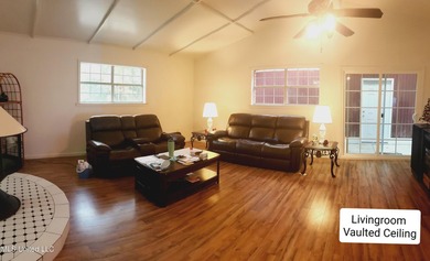 Wow! You'll LOVE this Rare Find in a NON-Flood Zone, Centrally - photo 11