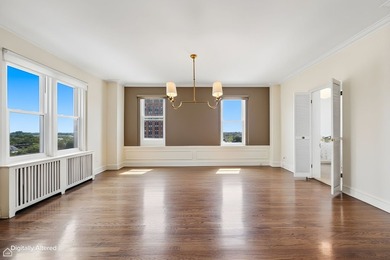 Rare 3-Bedroom Co-op in the Historic Coastland with Lake Views - photo 11