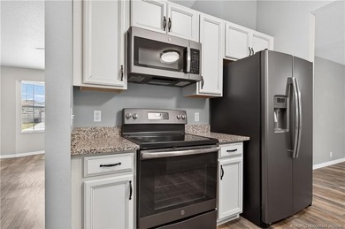 Check out this fantastic starter home or investment opportunity - photo 13