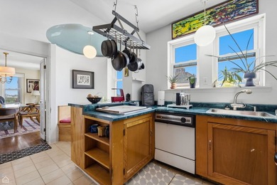 Rare 3-Bedroom Co-op in the Historic Coastland with Lake Views - photo 17
