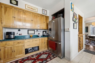 Rare 3-Bedroom Co-op in the Historic Coastland with Lake Views - photo 18