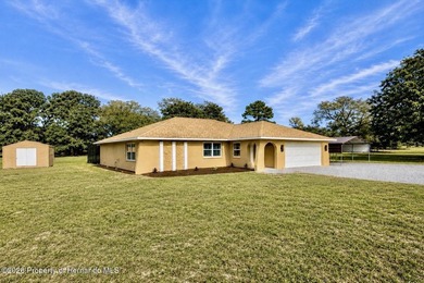 Welcome to a truly one of a kind custom renovation situated on 2 - photo 1