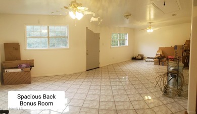 Wow! You'll LOVE this Rare Find in a NON-Flood Zone, Centrally - photo 43