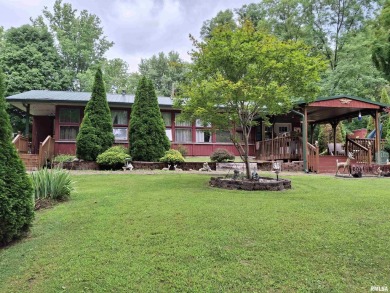 Canton Lake Home For Sale in Canton Illinois