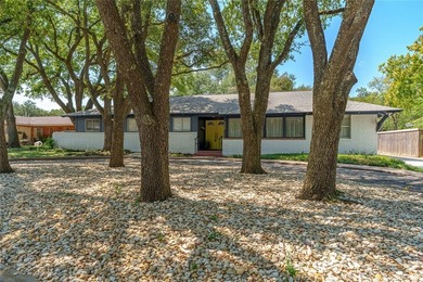Lake Waco Home For Sale in Waco Texas