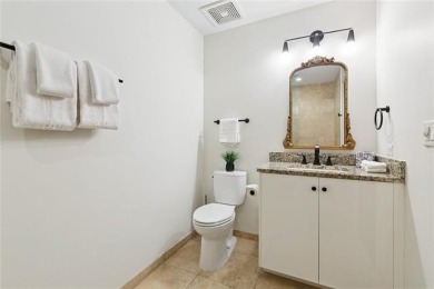 Turnkey, high-performing short-term rental in the CBD--one of