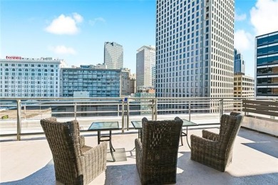 Turnkey, high-performing short-term rental in the CBD--one of