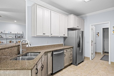 Welcome to an exceptional offering in the highly sought-after - photo 20