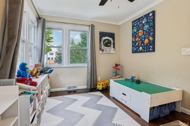 Welcome to this beautifully updated and impeccably maintained - photo 20