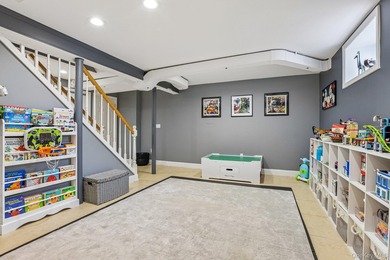 Welcome to this beautifully updated and impeccably maintained - photo 29