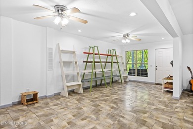 Welcome to an exceptional offering in the highly sought-after - photo 37