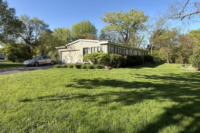 Nice Ranch home on spacious private corner lot in excellent - photo 3