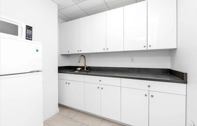 Located in a newly constructed building in the heart of Flushing - photo 5