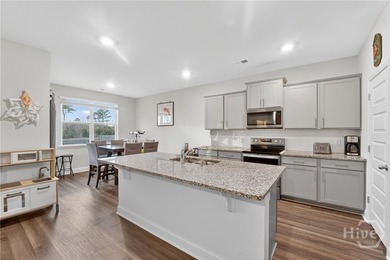 SELLER OFFERING $5,000 BUYER INCENTIVE! Beautifully maintained - photo 7