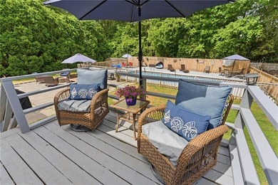 Designed for those who appreciate both comfort and style, this - photo 17