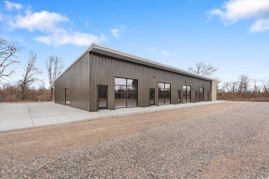 SAND VALLEY BOGO! Pro Forma NOI of $126,700 w/ 9.39% Cap Rate - photo 18