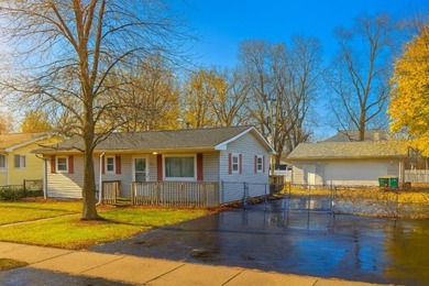 Ford Lake - Washtenaw County Home Sale Pending in Ypsilanti Michigan