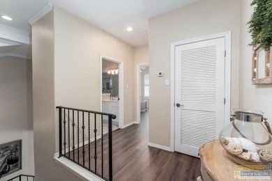Beautiful 3-bedroom, 2.5-bath unfurnished townhome located in - photo 14