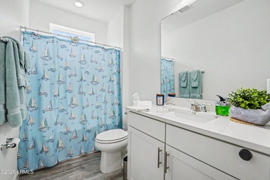 Privacy, and resort-style living come together in this - photo 20