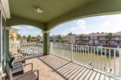 Beautiful 3-bedroom, 2.5-bath unfurnished townhome located in - photo 37