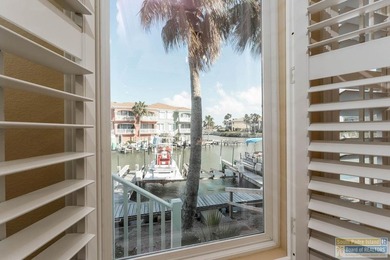 Beautiful 3-bedroom, 2.5-bath unfurnished townhome located in - photo 48