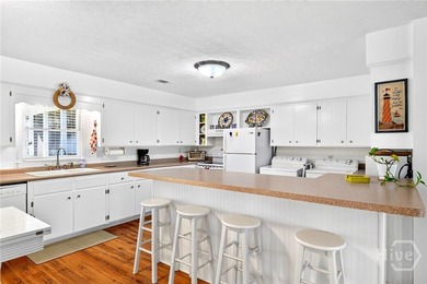 Paradise awaits... 3 bedroom 2. bath split floor plan with - photo 8