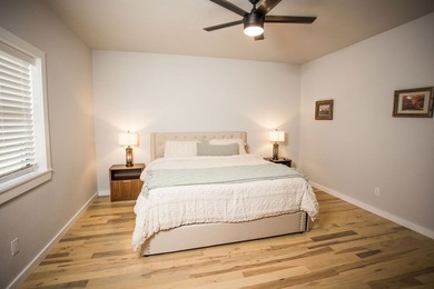 Outstanding opportunity to own a fully furnished 3BR/2BA home - photo 14