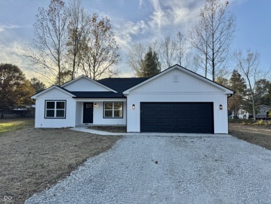 Lake Home For Sale in Coatesville, Indiana