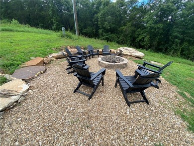 Outstanding opportunity to own a fully furnished 3BR/2BA home - photo 42