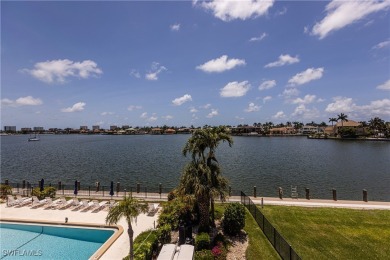 Marco Island Lake Area Condo For Sale in Marco Island Florida