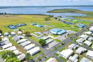 RARE OPPORTUNITY! TRUE LAKEFRONT with DOCK.  Ideal Central - photo 11