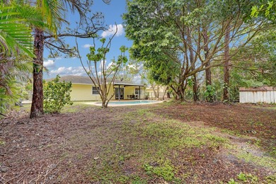 Pool home in Port St. Lucie, set just off Bayshore with easy - photo 22