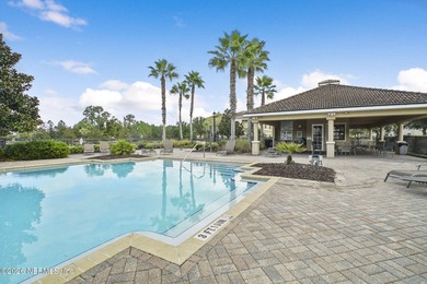 Welcome to this beautifully updated coastal retreat in the - photo 38