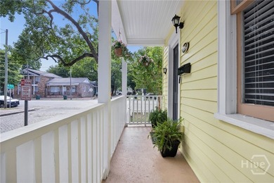 Some addresses just HIT DIFFERENT. This GORGEOUS 1920 Victorian - photo 4