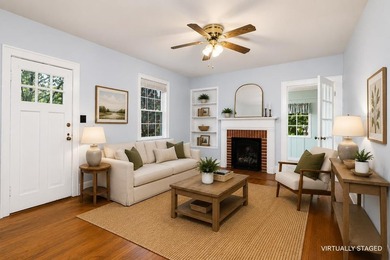 Charming 2-bedroom, 1-bath brick home situated on a corner lot - photo 6