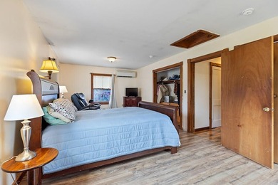 Charming 2000 ranch on a generous 0.33-acre lot, offering - photo 7