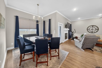 **Charming Modern Farmhouse Retreat in Chandler, TX** Discover - photo 11