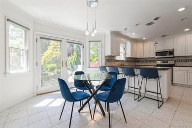 Welcome to this beautifully updated 4 bedroom, 2.5 bath Colonial - photo 15