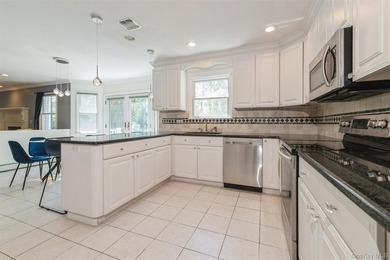 Welcome to this beautifully updated 4 bedroom, 2.5 bath Colonial - photo 18