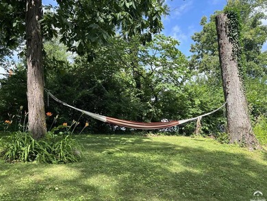 In the language of the Ojibwa tribe, Dabinawa is said to mean *a - photo 19