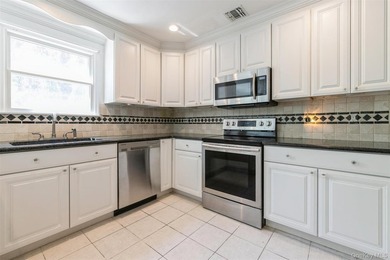 Welcome to this beautifully updated 4 bedroom, 2.5 bath Colonial - photo 19