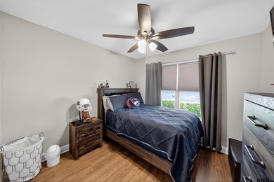 **Charming Modern Farmhouse Retreat in Chandler, TX** Discover - photo 23