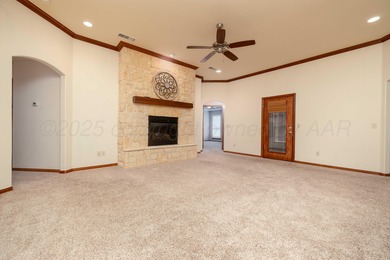 Welcome to this immaculate home with eat-in kitchen that has