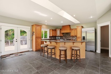 Rare one owner secondary waterfront home in desirable Woodland - photo 12