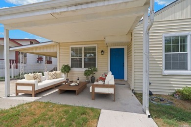 MULTIGENERATIONAL FAMILY NEEDS?? THIS PROPERTY WITH A CASITA IS - photo 3